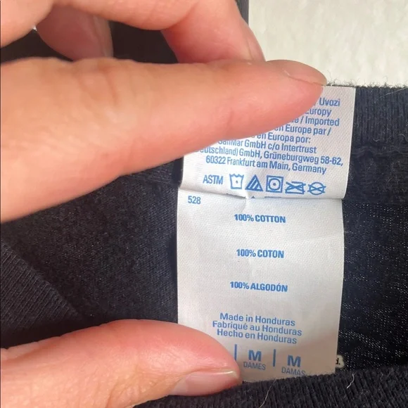 MTV black Tee with 80s Logo - Picture 4 of 5